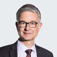 Dr. iur. Christoph Auer